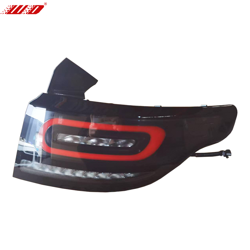 3.0.01.10.00124 - Lampa spate dreapta